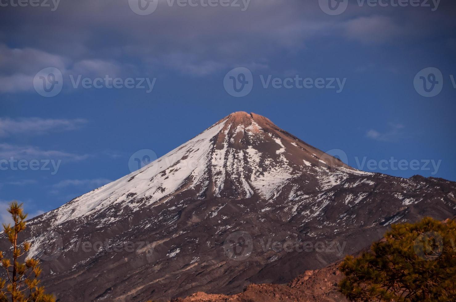 schilderachtige berglandschap foto