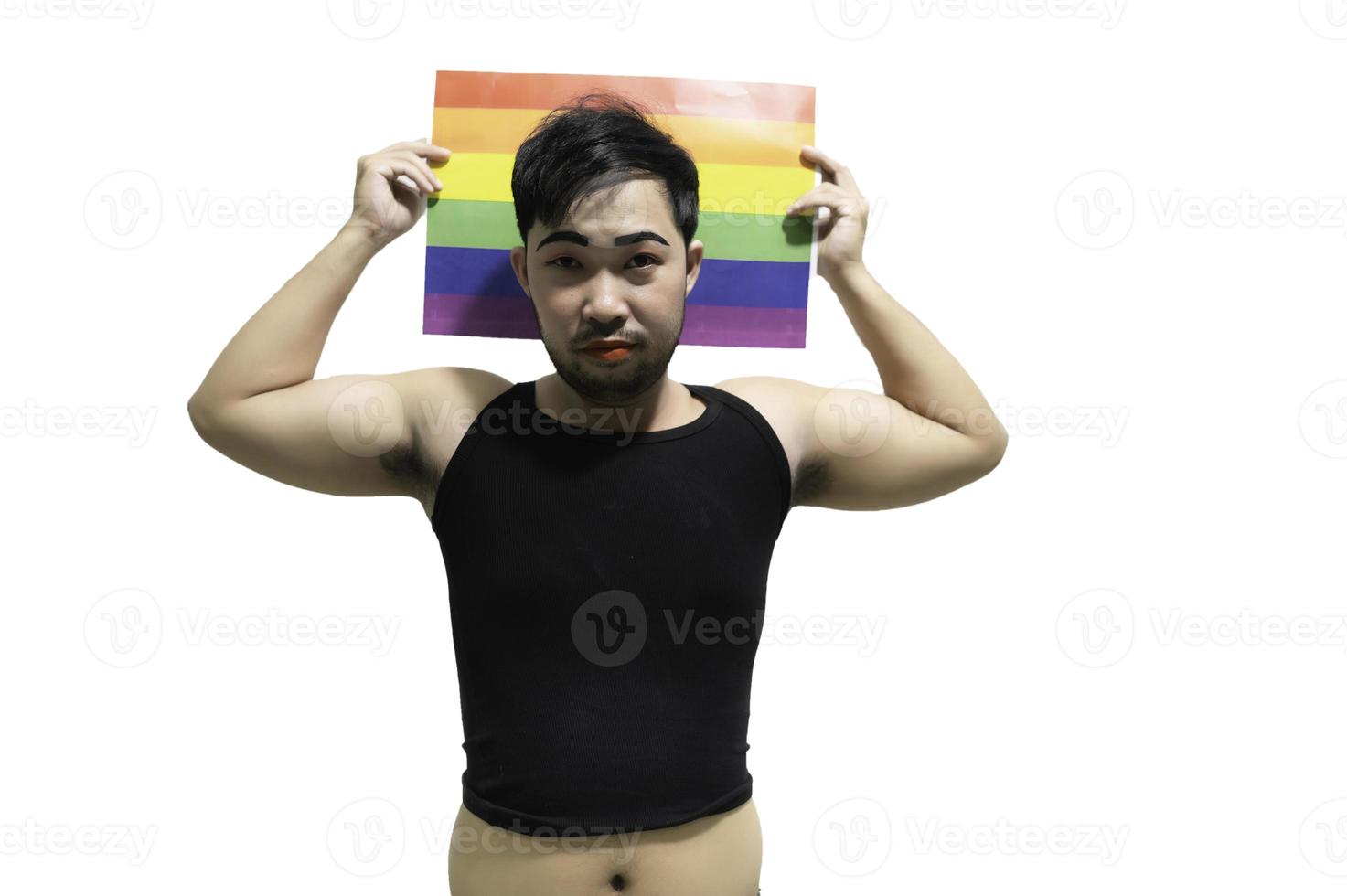 lgbt trots maand concept, Aziatisch knap mannetje maken omhoog en slijtage vrouw doek, homo vrijheid dag, portret van niet-binair Aan wit achtergrond foto