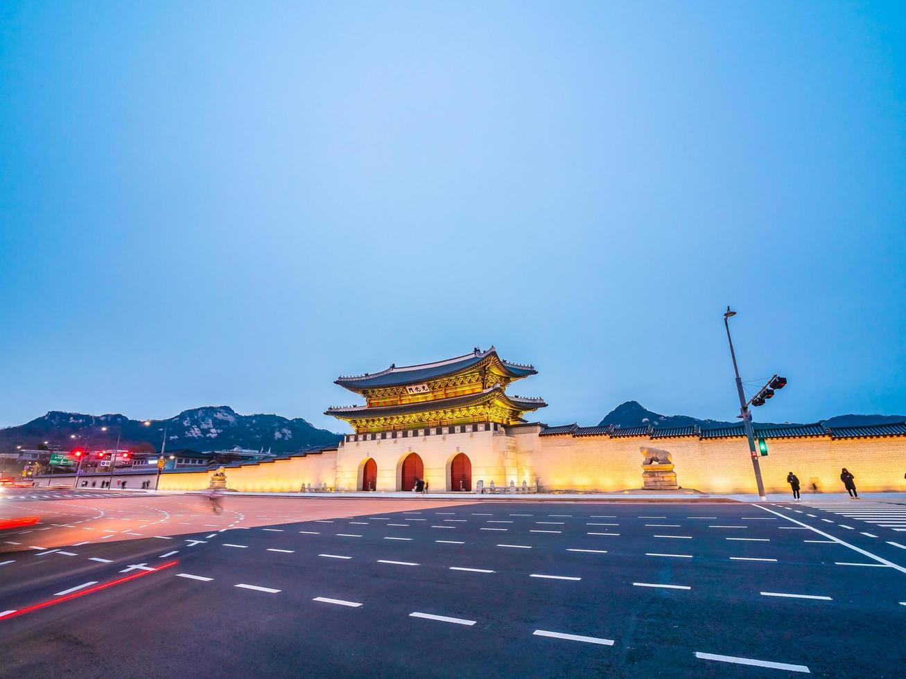 gyeongbokgung-paleis, de stad van seoel in zuid-korea foto