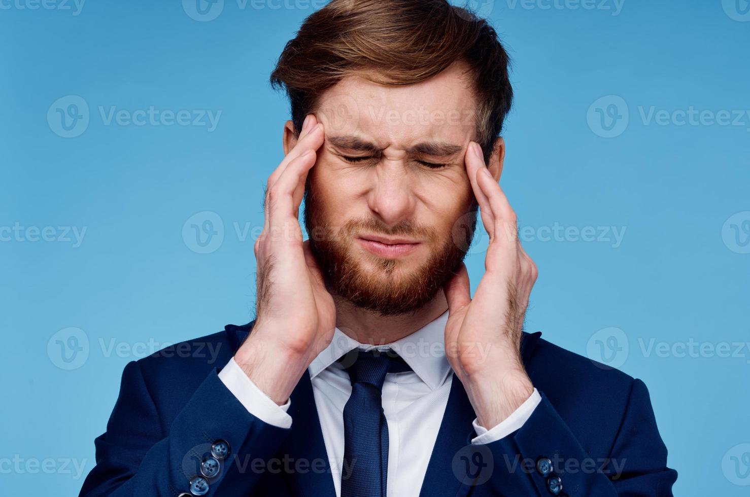 bedrijf Mens in pak ontevredenheid studio detailopname foto