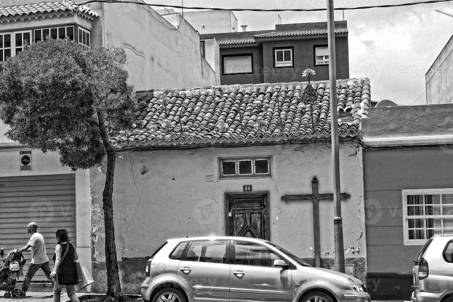 straten met historisch gebouwen Aan de Spaans kanarie eiland Tenerife in de voormalig hoofdstad foto