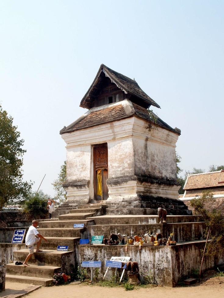 lampang, thailand 2013- wat phra that lampang luang foto