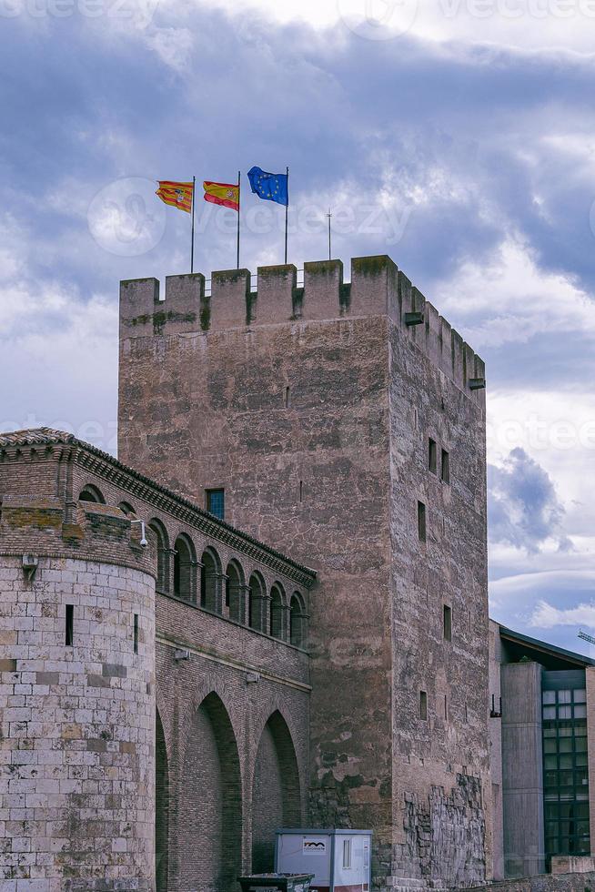 moorse historisch paleis in de Spaans stad van zaragoza foto