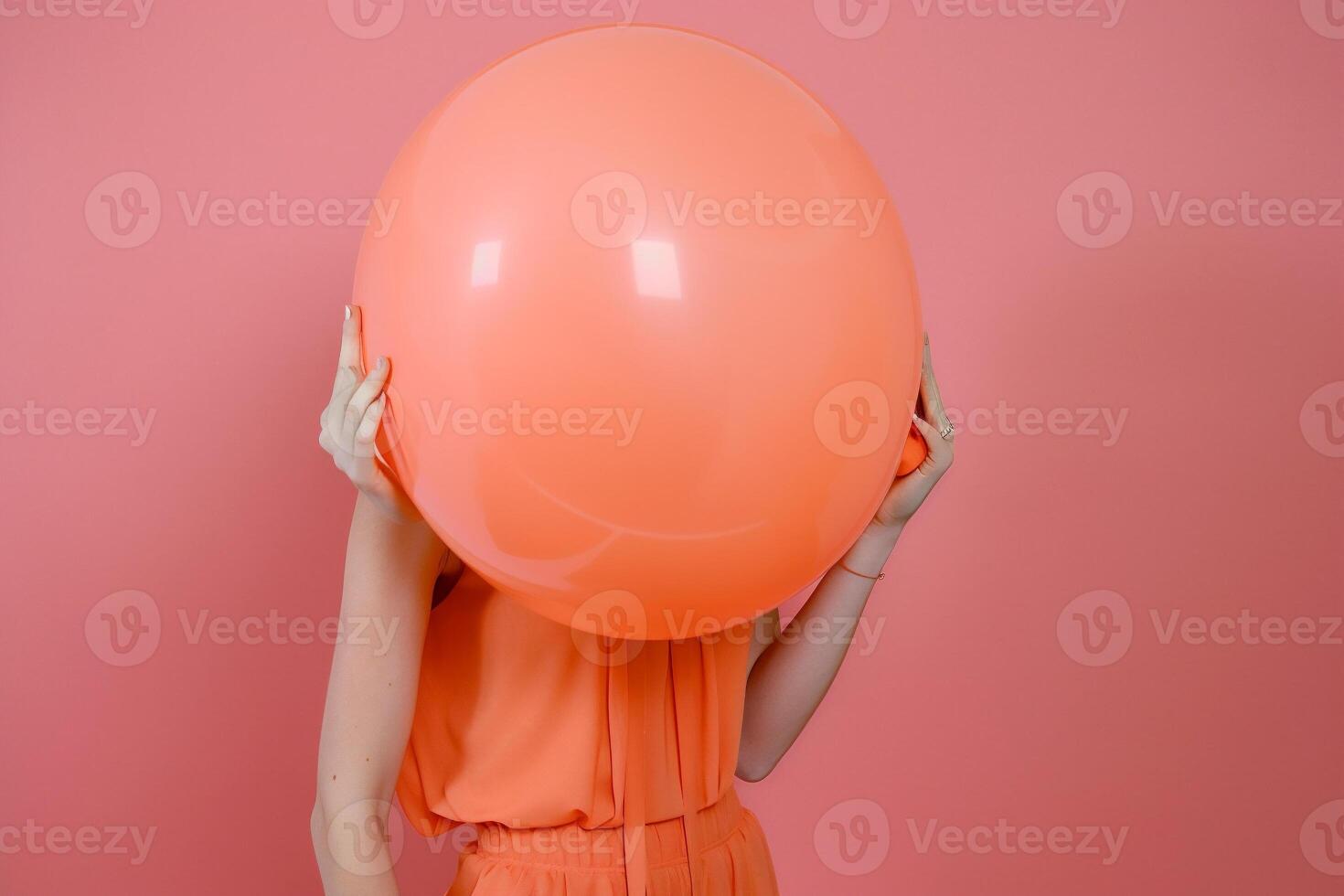 ai gegenereerd vrouw Holding een ballon foto