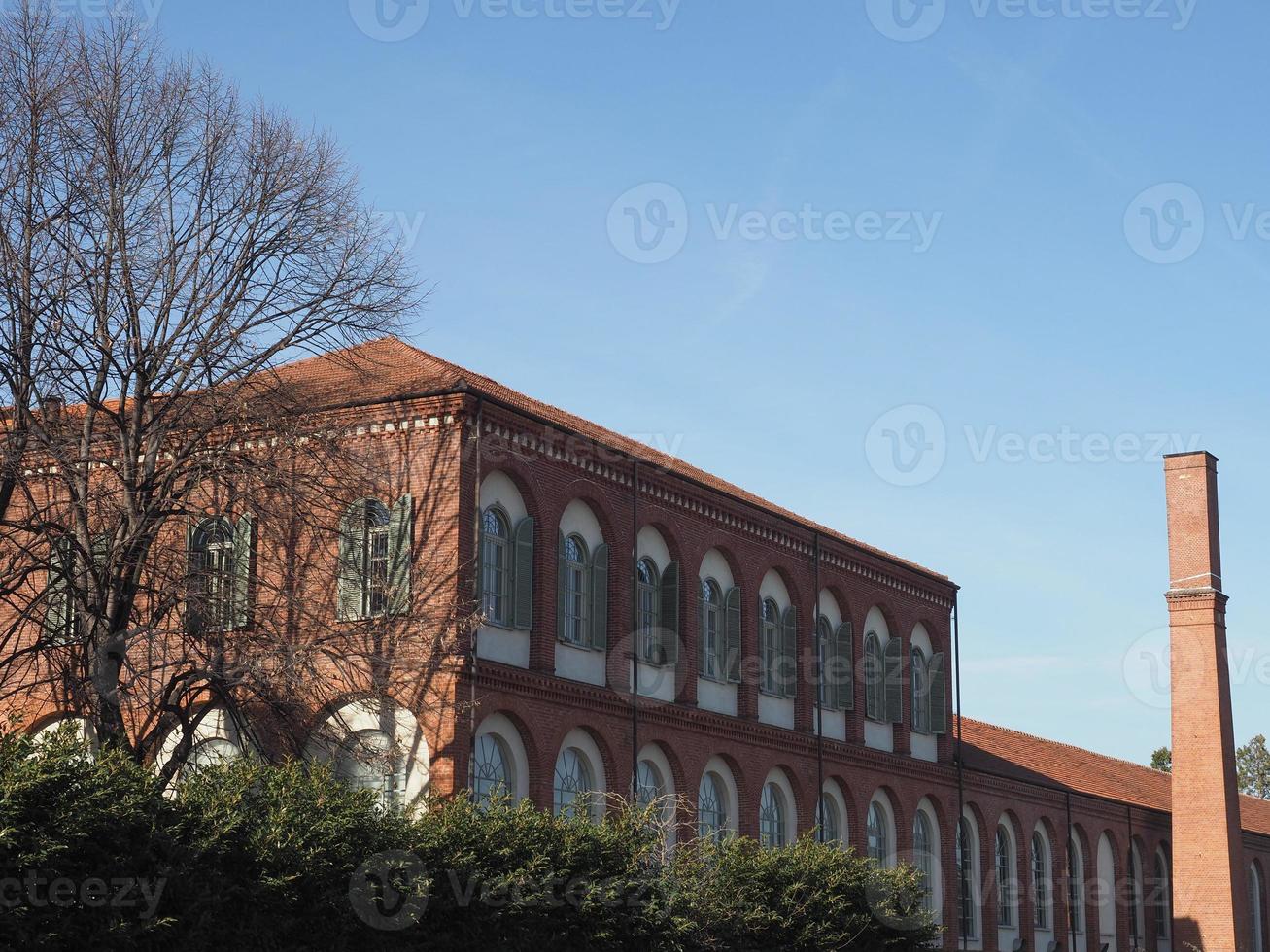 lavanderia een verdampen vert. stoom- wasserij in collegno foto