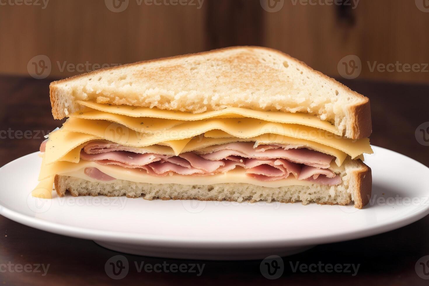 belegd broodje met ham, kaas en salade Aan een wit bord. belegd broodje met tonijn en groenten. generatief ai foto