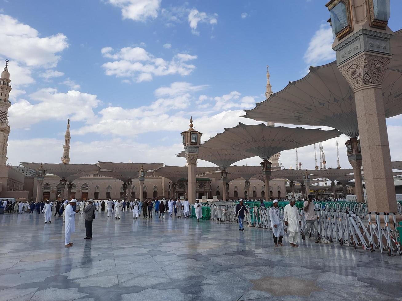 medina, saudi Arabië, april 2023 - mooi buiten visie van de profeten moskee in medina. foto
