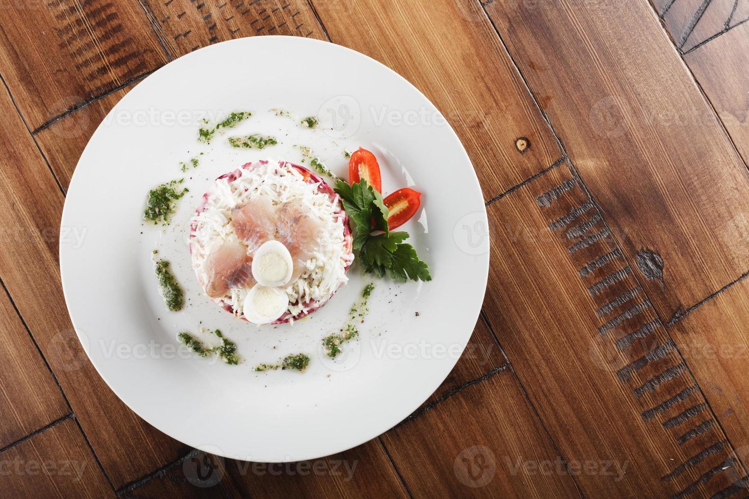haring onder bontjas Russische salade. foto
