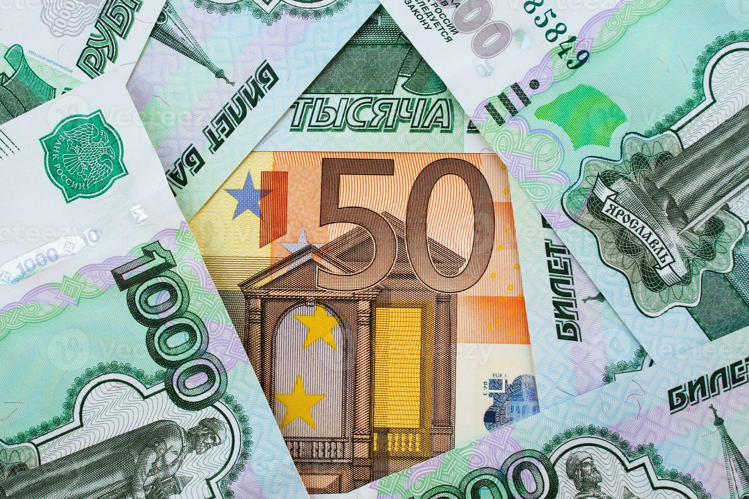 achtergrond 50 euro en 1.000 Russisch roebel foto