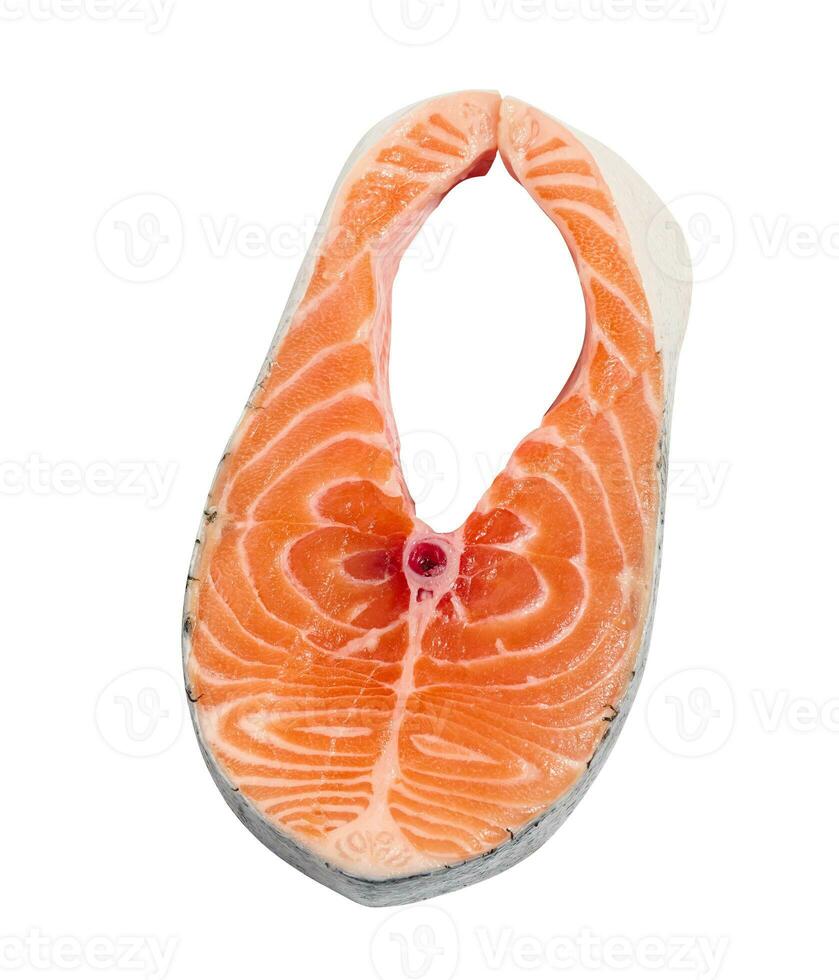 rauw Zalm steak Aan een wit geïsoleerd achtergrond foto