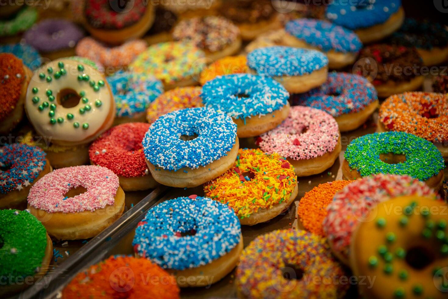 divers kleurrijk donuts foto