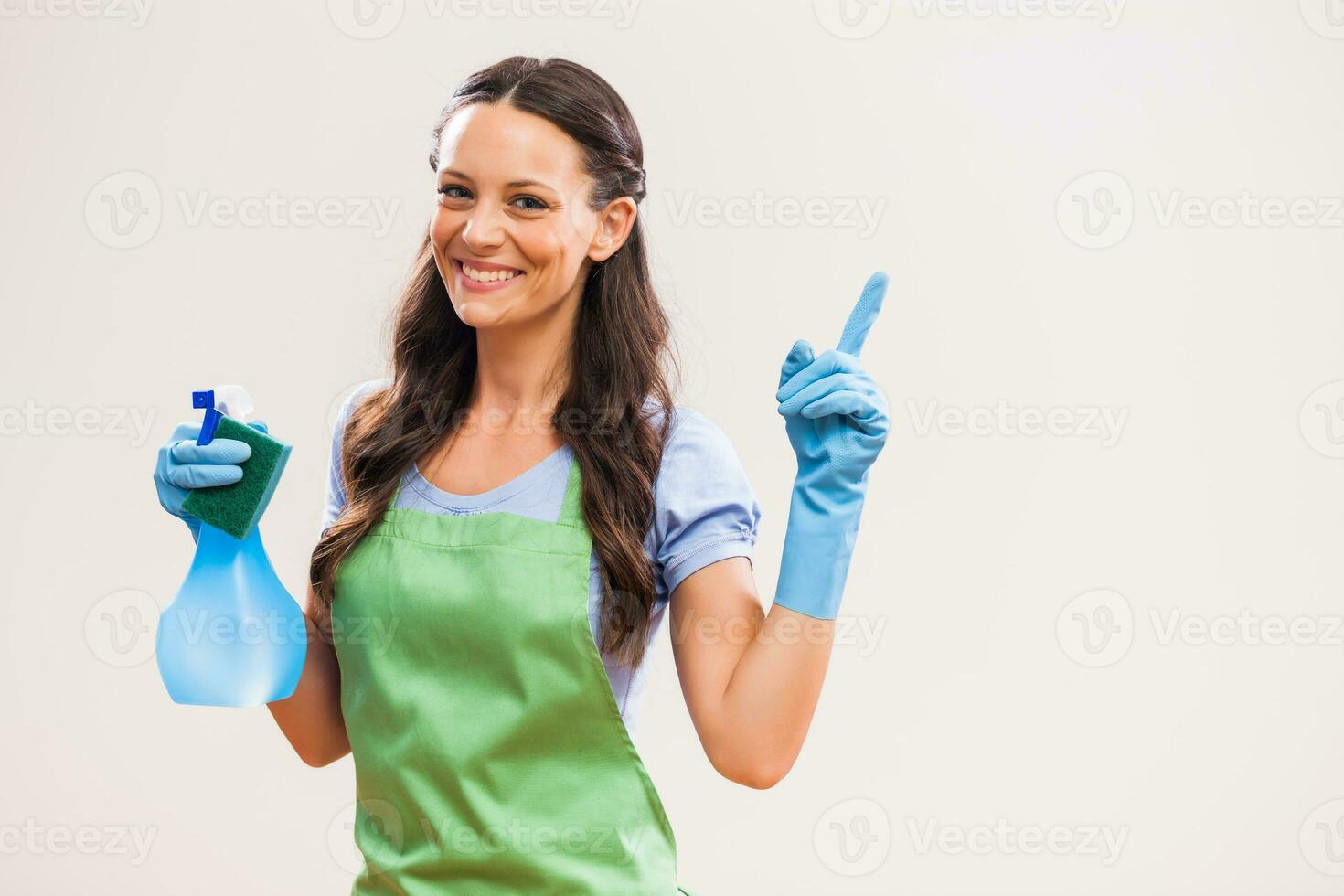 een vrouw wie is gaan naar schoon de huis foto