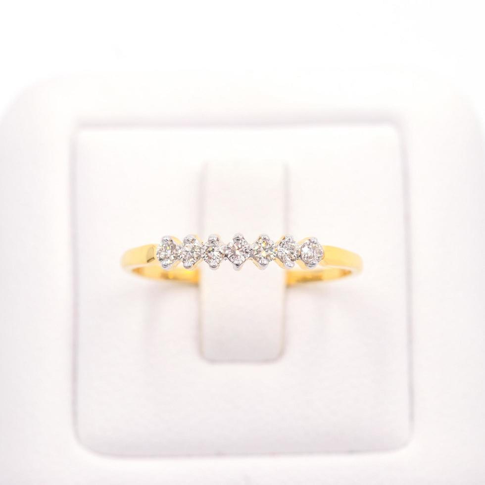 diamanten ring 9k goud foto
