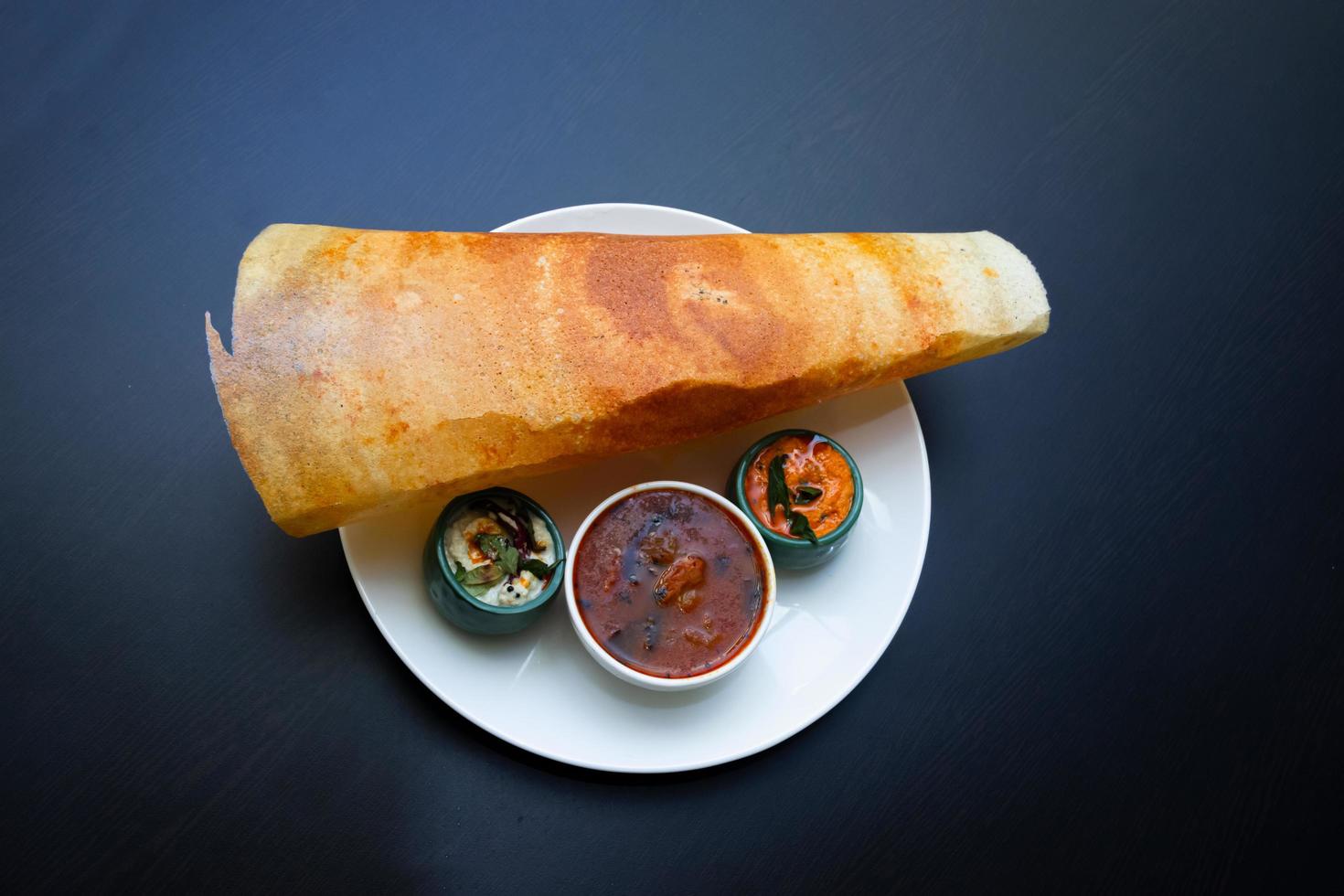 knapperige masala dosa Zuid-Indiase stijl foto