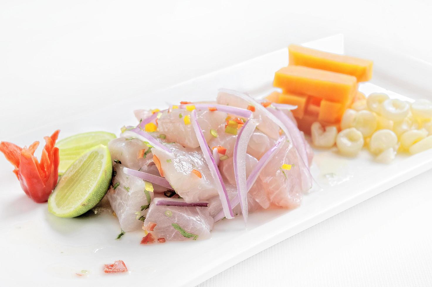 ceviche gerecht symbool van de peruaanse gastronomie peru foto