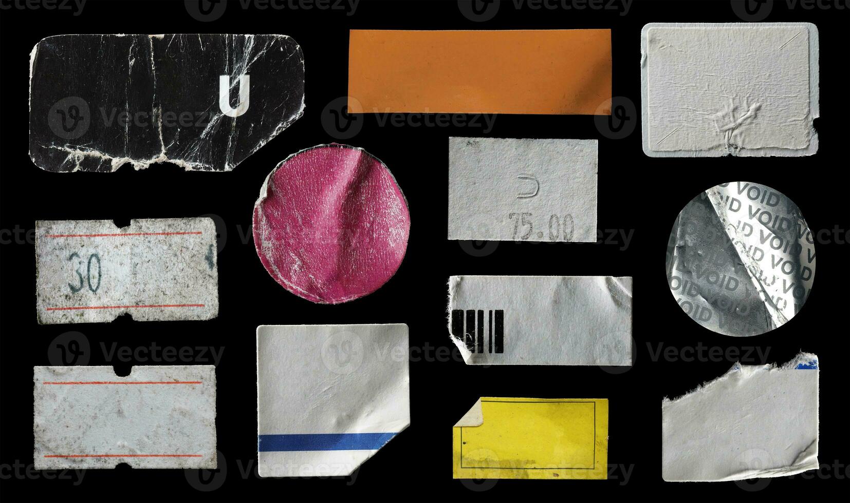 verzameling van blanco oud sticker, label, prijs label sjabloon voor model. geïsoleerd vies, gescheurd, voor de helft geschild stickers foto