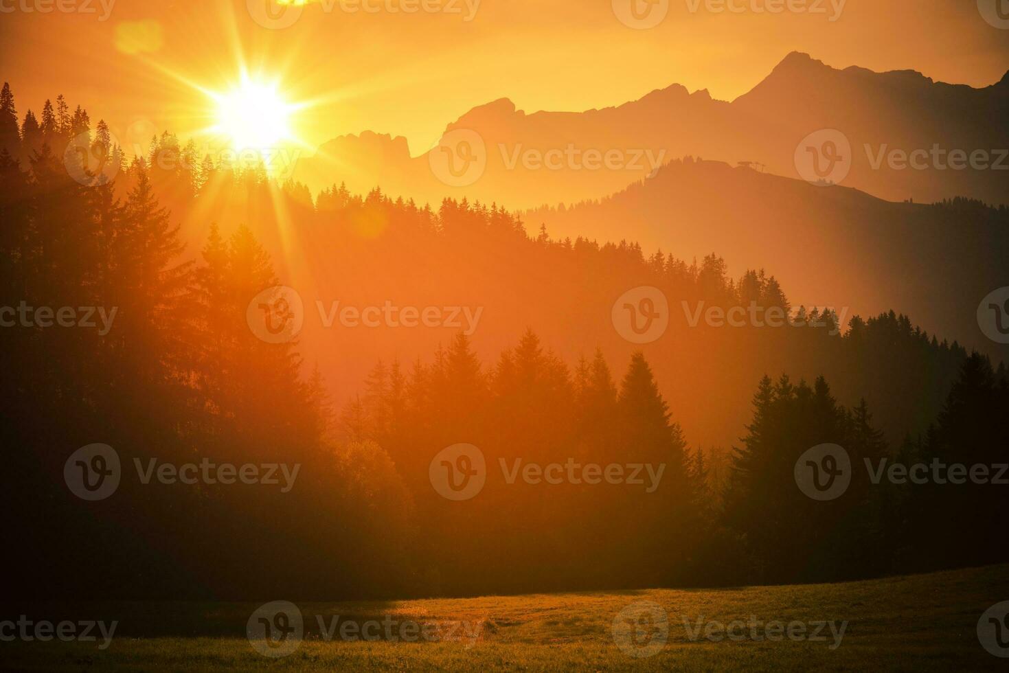 toneel- Alpen zonsondergang foto