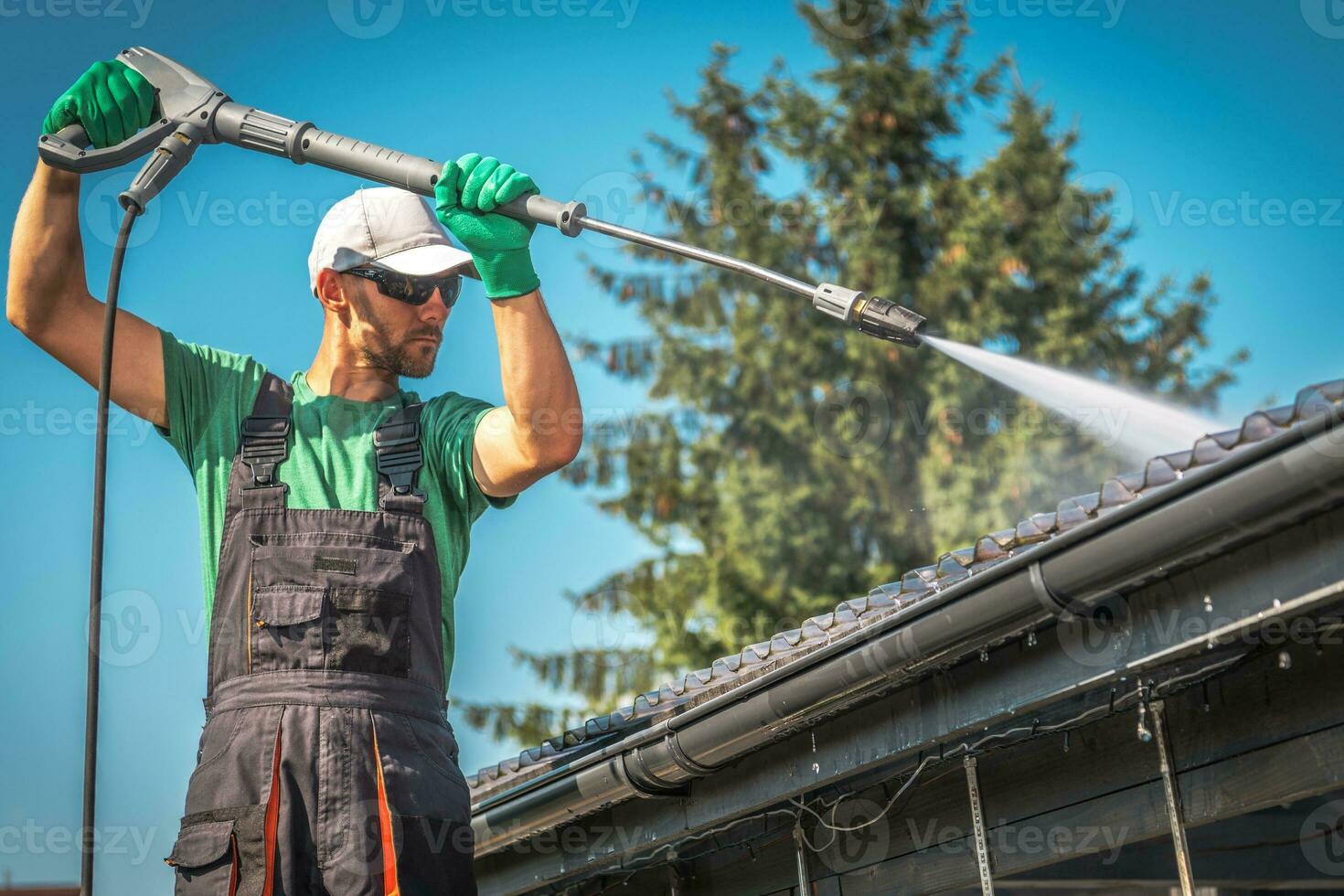 het wassen plastic carport dak foto