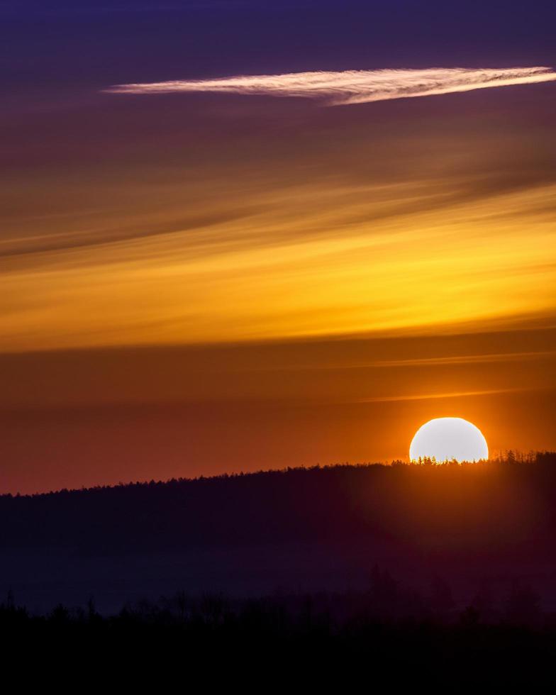 lente zonsopgang platteland foto