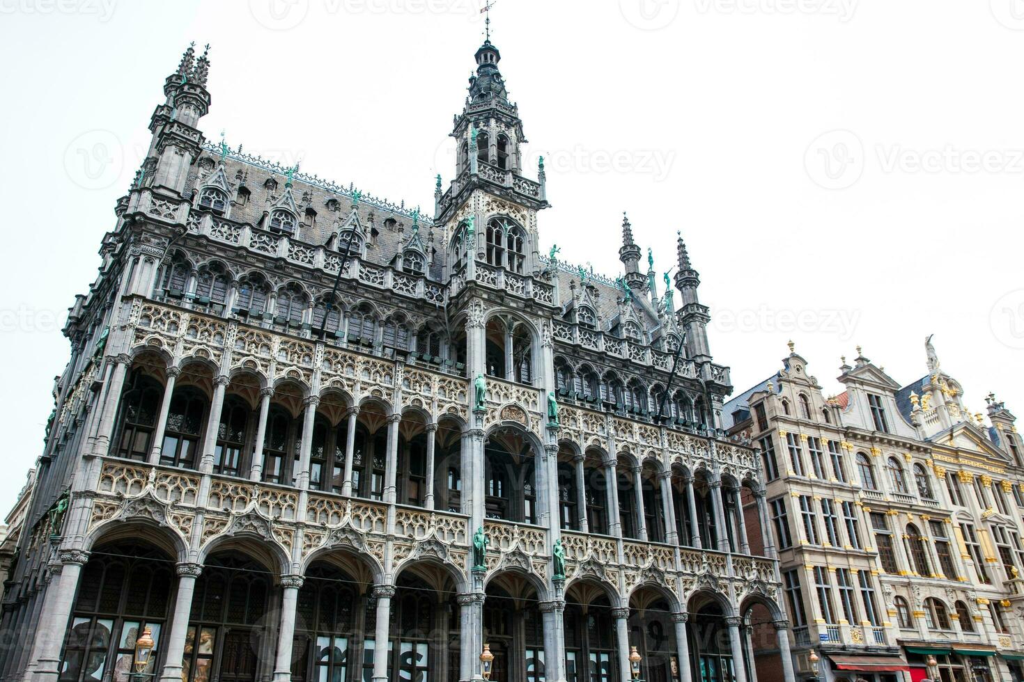 facade van de historisch museum van de stad van Brussel gebouwd Aan de achttien eeuw foto