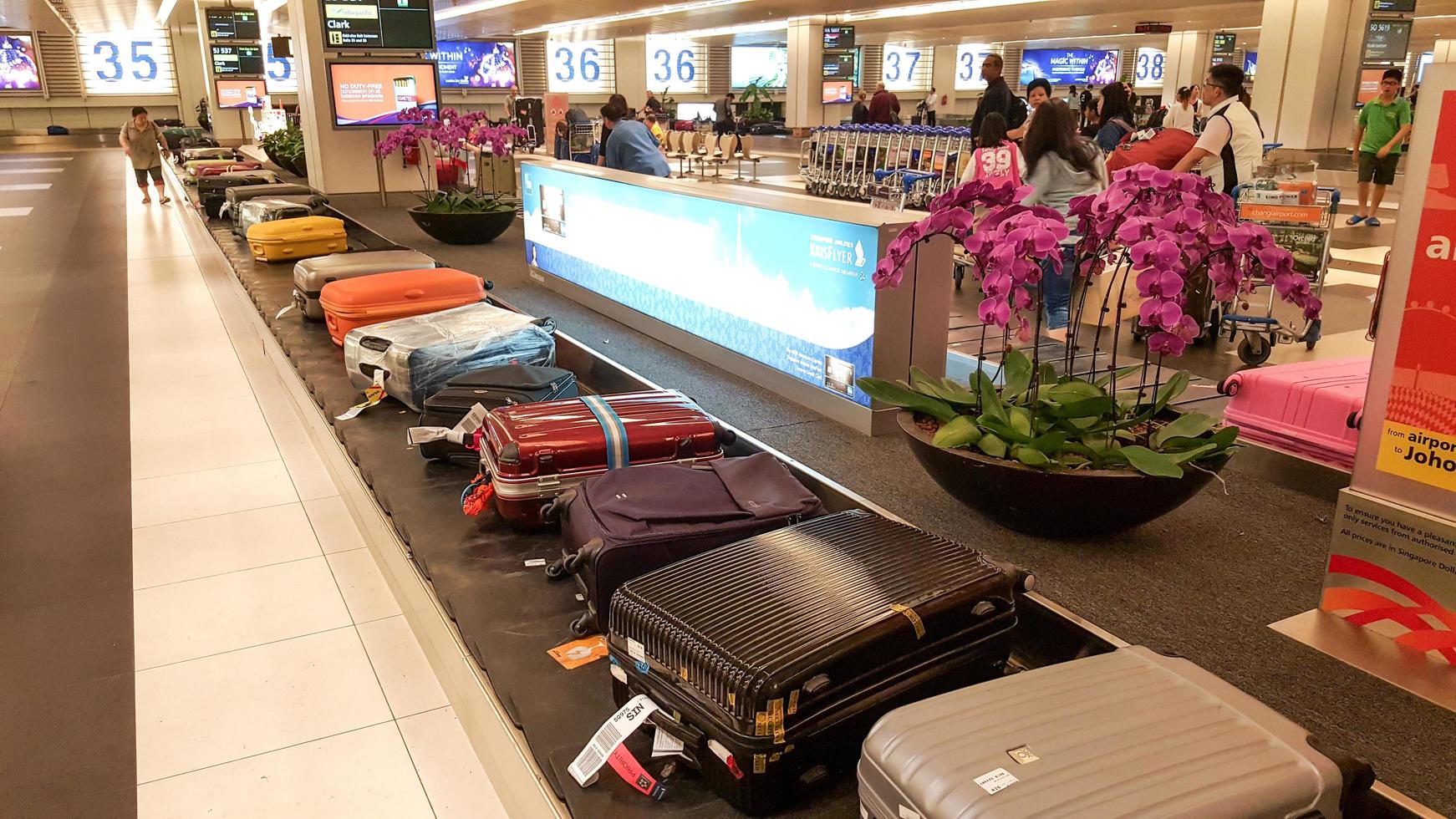 Singapore 2015- bagagetransportband op de luchthaven van Singapore Changi foto