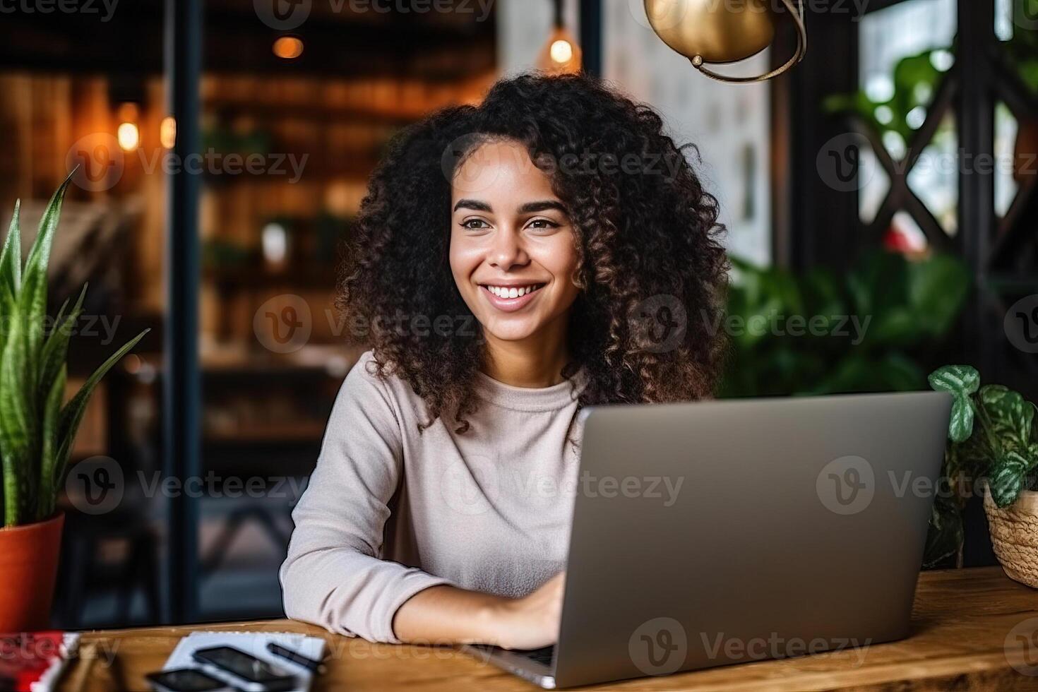 mooi jong glimlachen etnisch vrouw met gekruld haar. ai gegenereerd foto