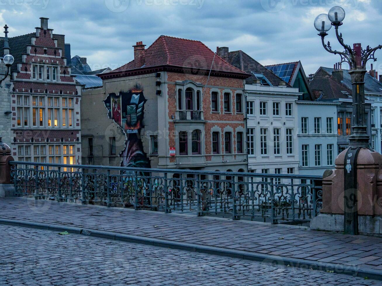 de stad van meneer in belgie foto