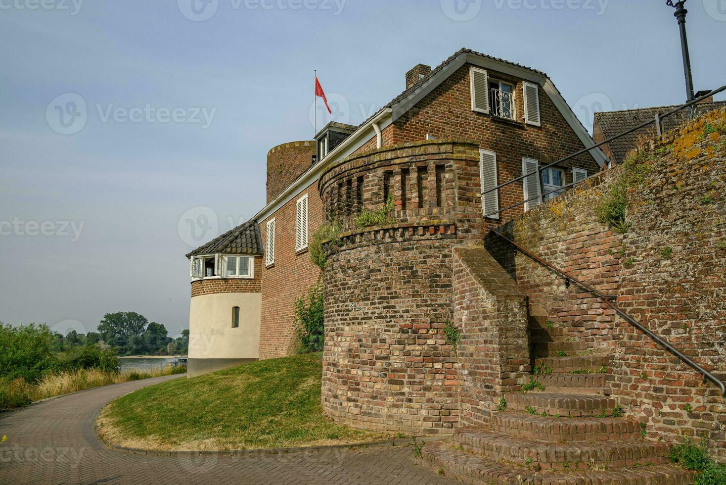 rees Bij de Rijn rivier- foto