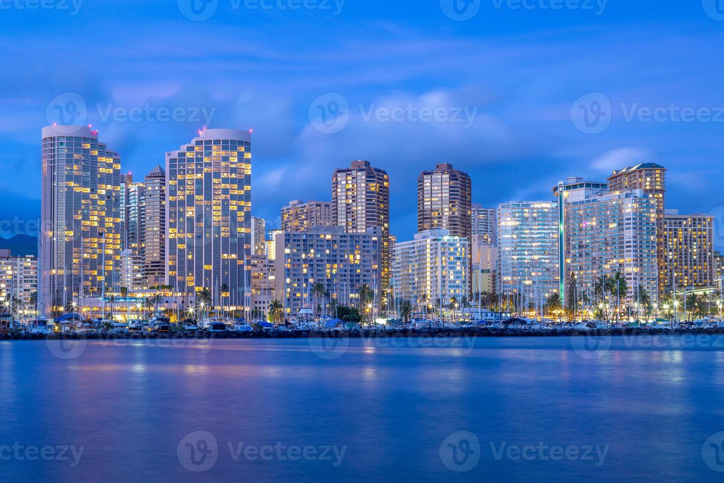 stadsgezicht van honolulu op oahu island, hawaii, us foto