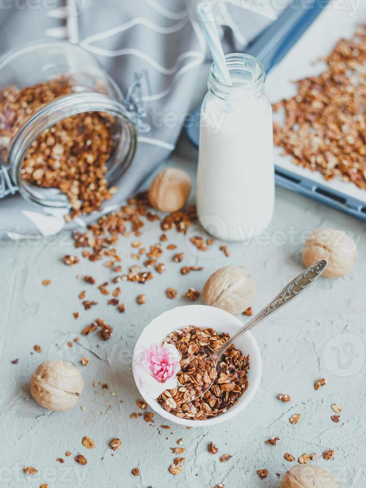 biologische huisgemaakte granola foto