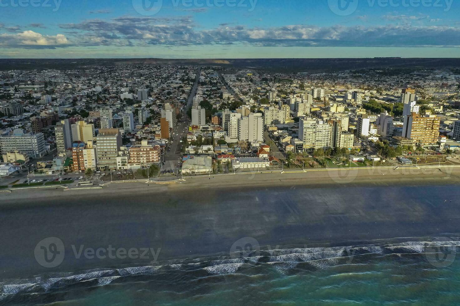 puerto madryn stad, Ingang portaal naar de schiereiland valdes natuurlijk reserveren, wereld erfgoed plaats, Patagonië, Argentinië. foto