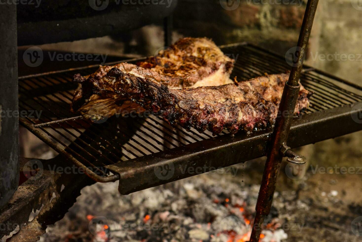 varkensvlees ribben barbecue , Patagonië, Argentinië foto