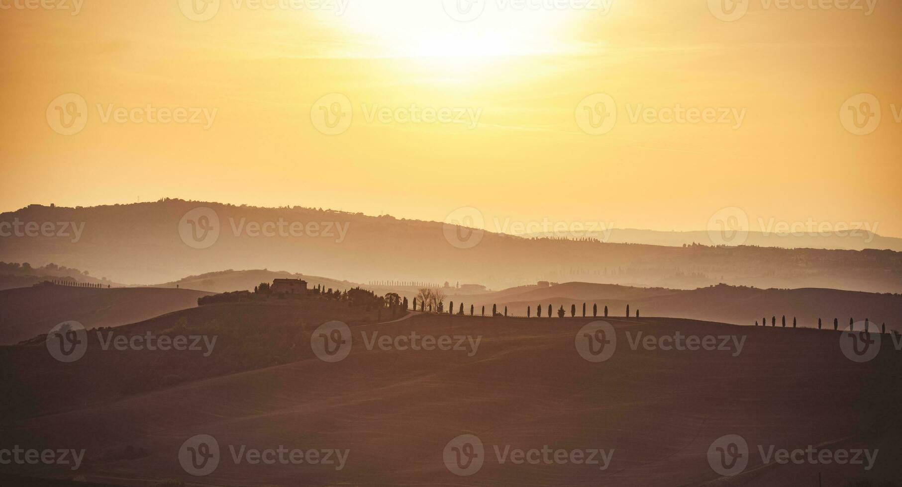 Toscane villa Bij zonsondergang. foto