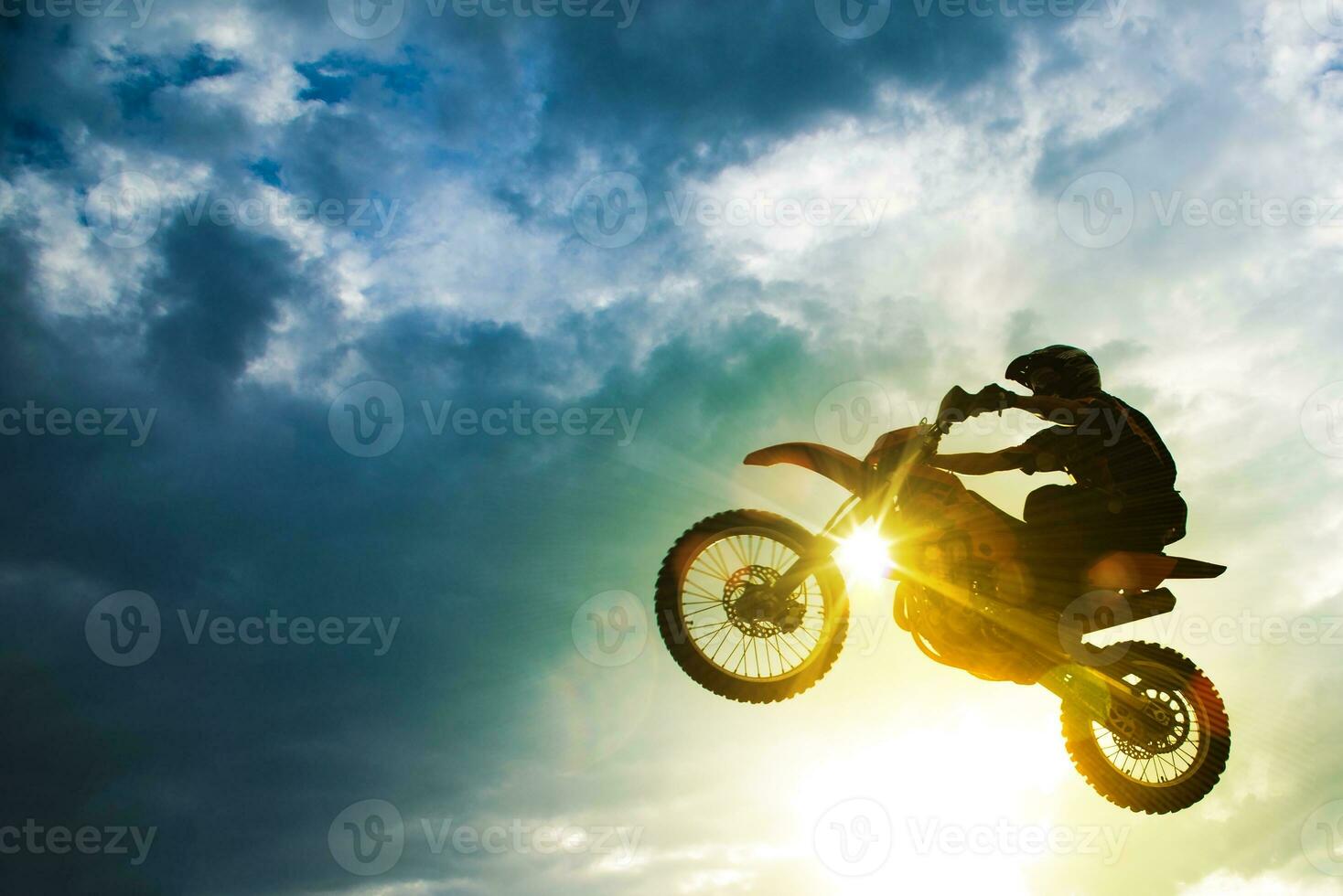 motorcross fiets springen foto