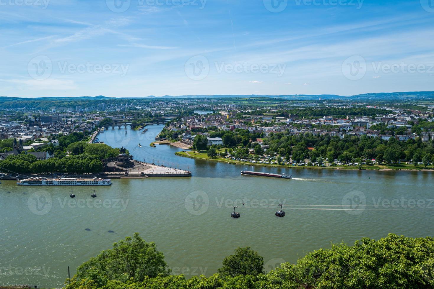 koblenz stad duitsland historisch monument duitse hoek foto