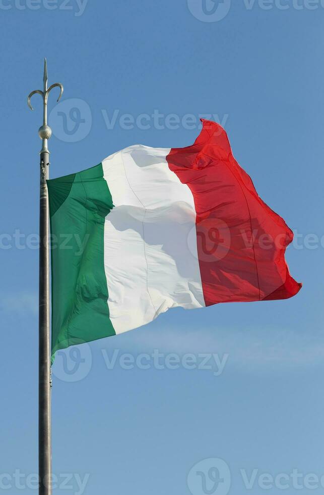 Italiaans vlag golvend foto