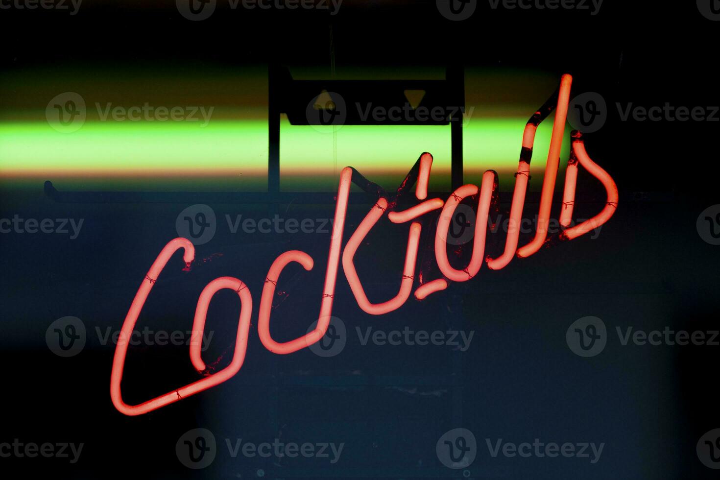 cocktails - neon licht foto