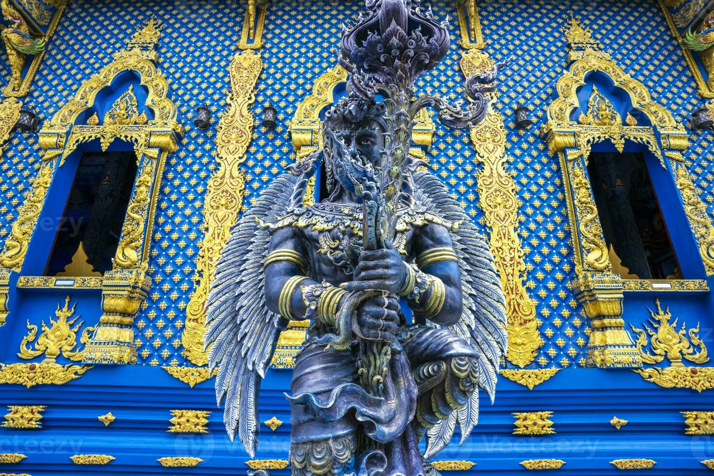 rong sua tien tempel of blauw tempel in Chiang rai provincie, Thailand foto