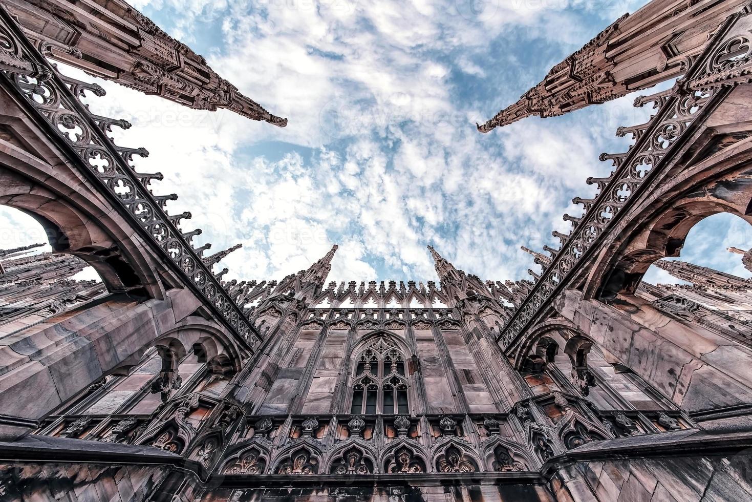 de architectuur van de kathedraal van milaan, italië foto