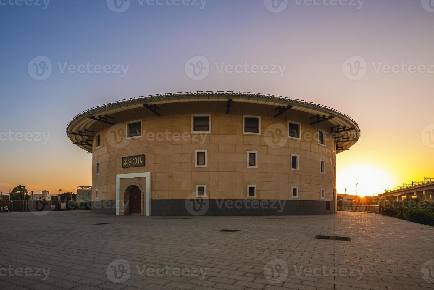 Hakka tulou rond huis in miaoli, taiwan. foto