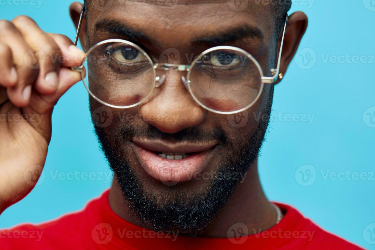 elegant Mens model- Afrikaanse Afrikaanse mode stijl Amerikaans portret zwart bril blauw foto