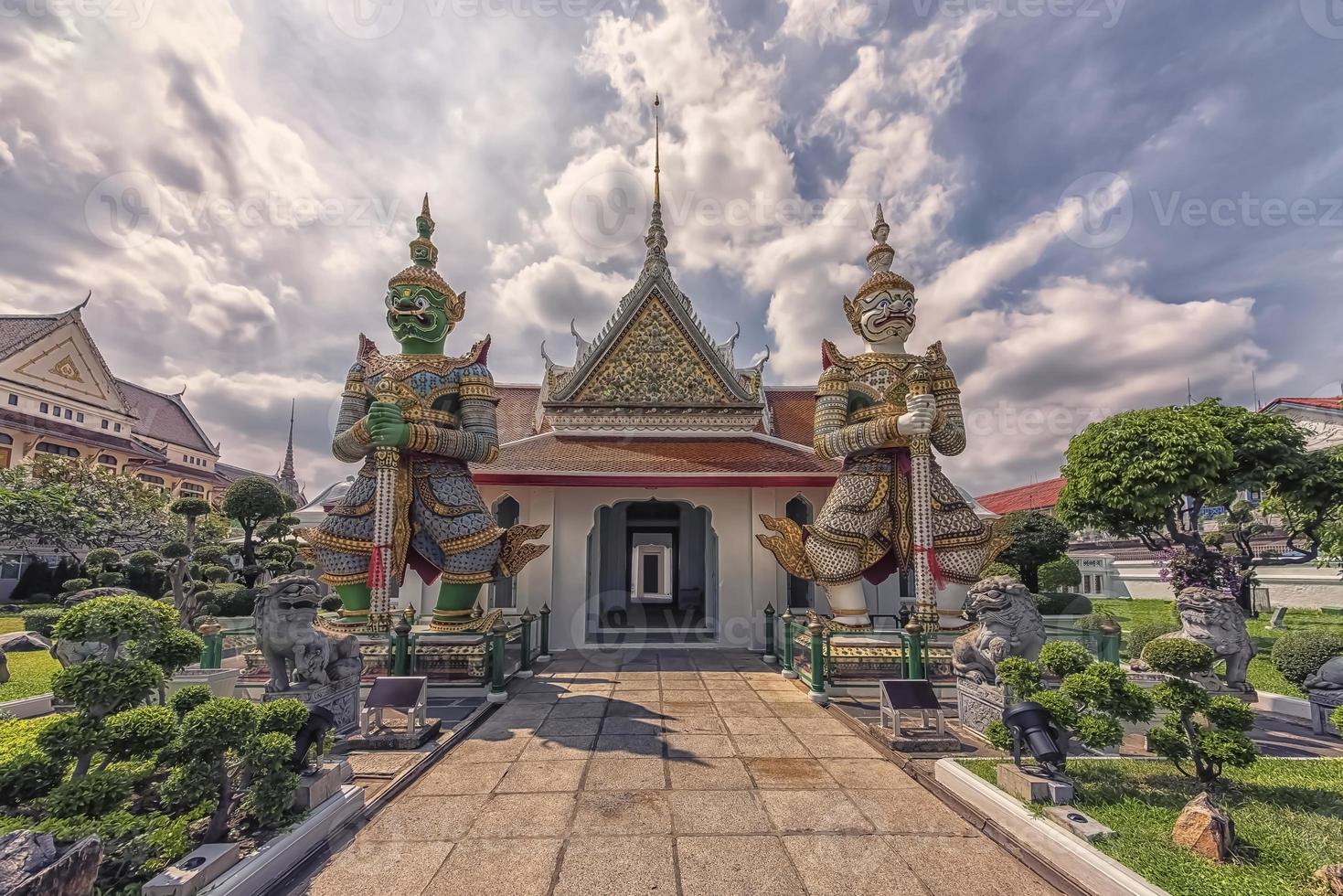 wat arun tempel in Bangkok, Thailand foto