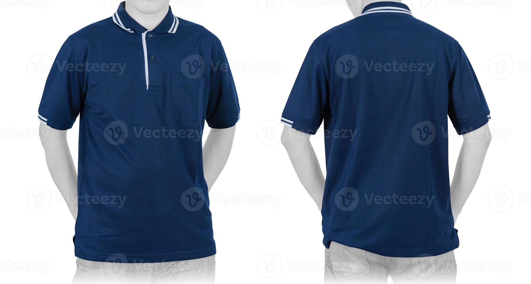 leeg blauw poloshirt op witte achtergrond foto