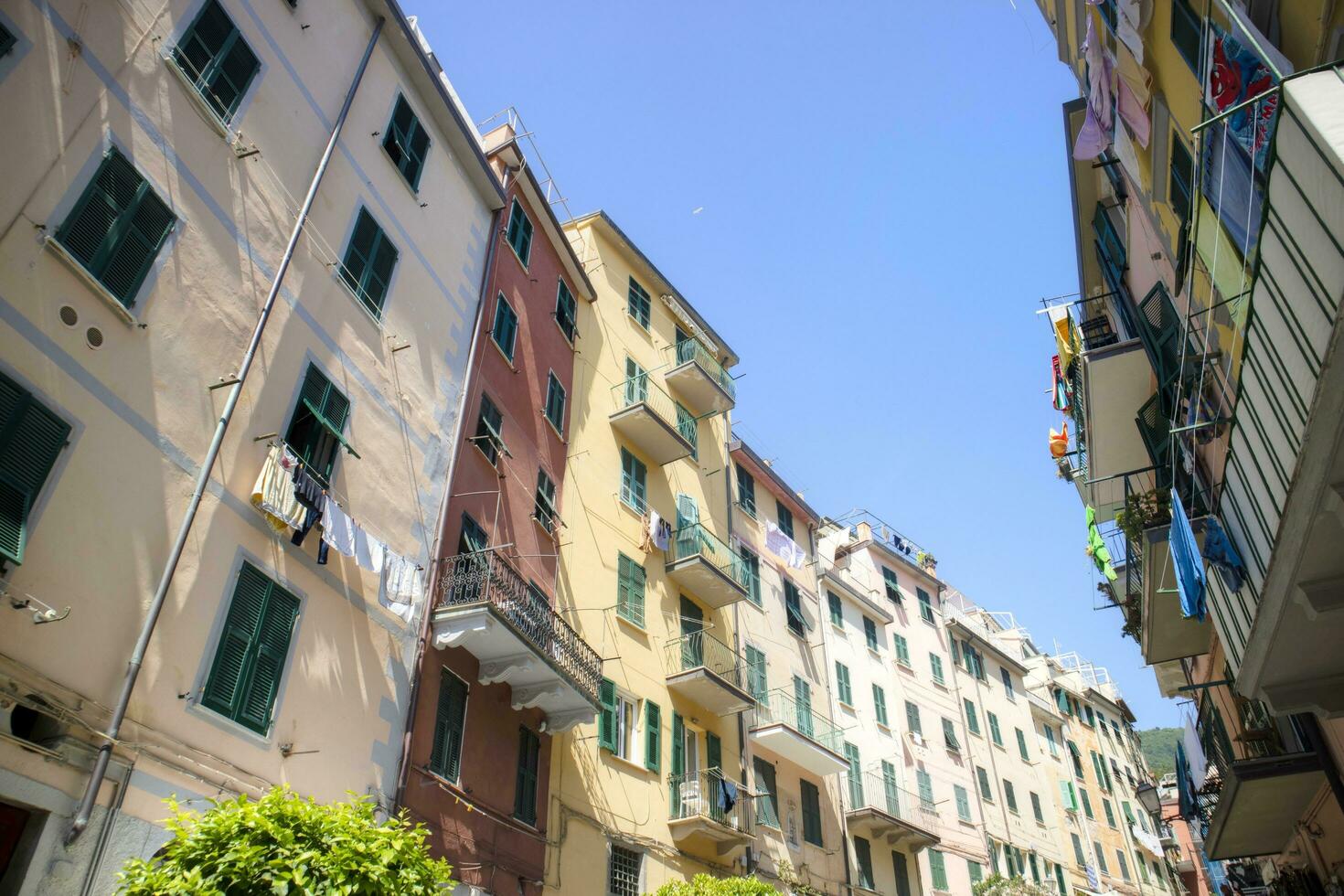 de centraal straat van riomaggiore cinque terre foto