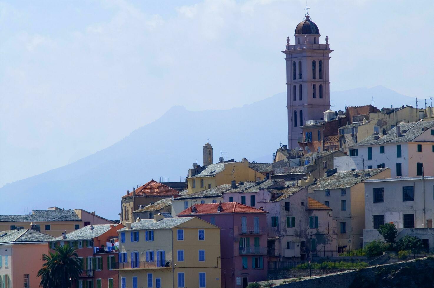 fotografisch visie van de stad van Bastia Frankrijk foto