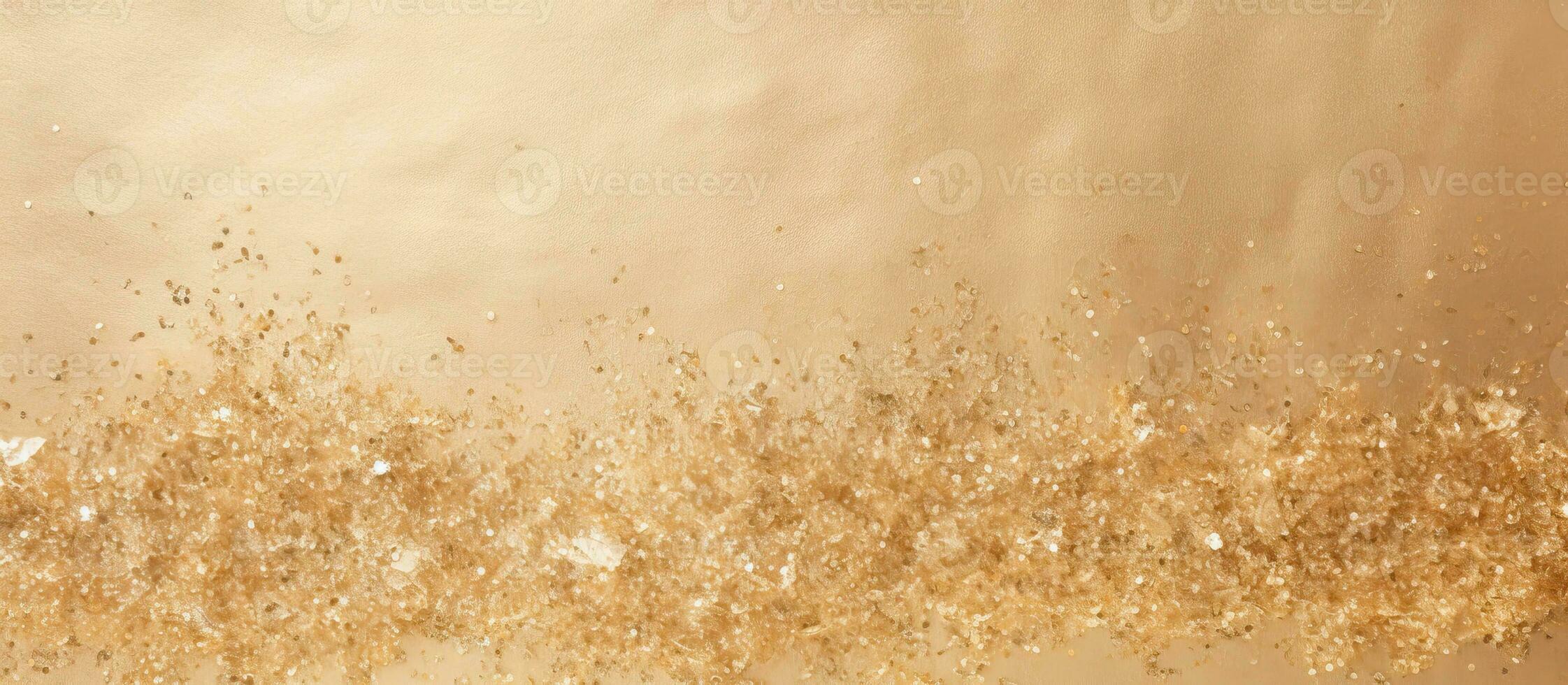 de achtergrond is een lang horizontaal stuk van beige grijs papier met een goud bronzen schitteren leeg foto