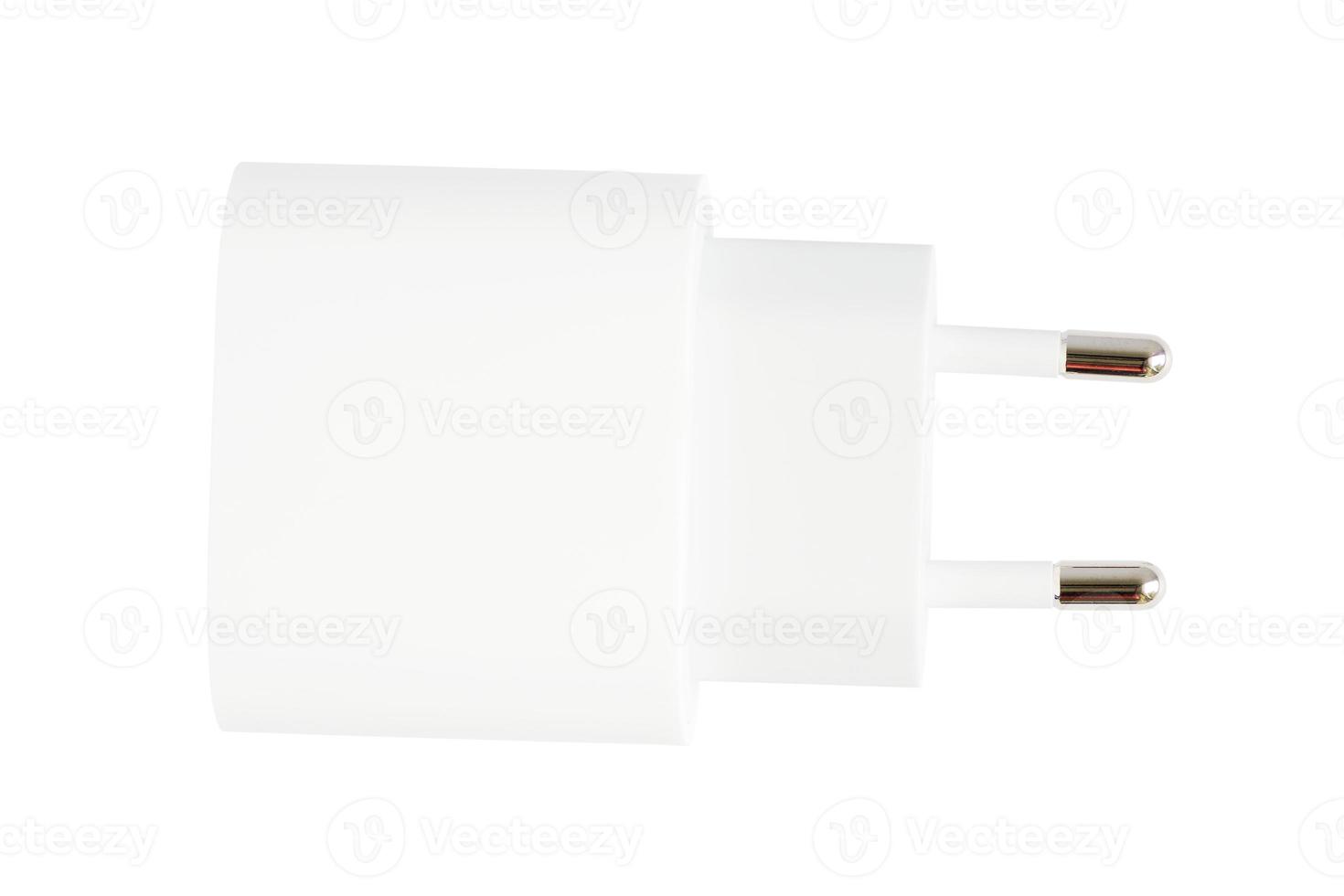 bovenaanzicht van zwarte telefoon ac-oplader en usb-kabel op witte achtergrond foto