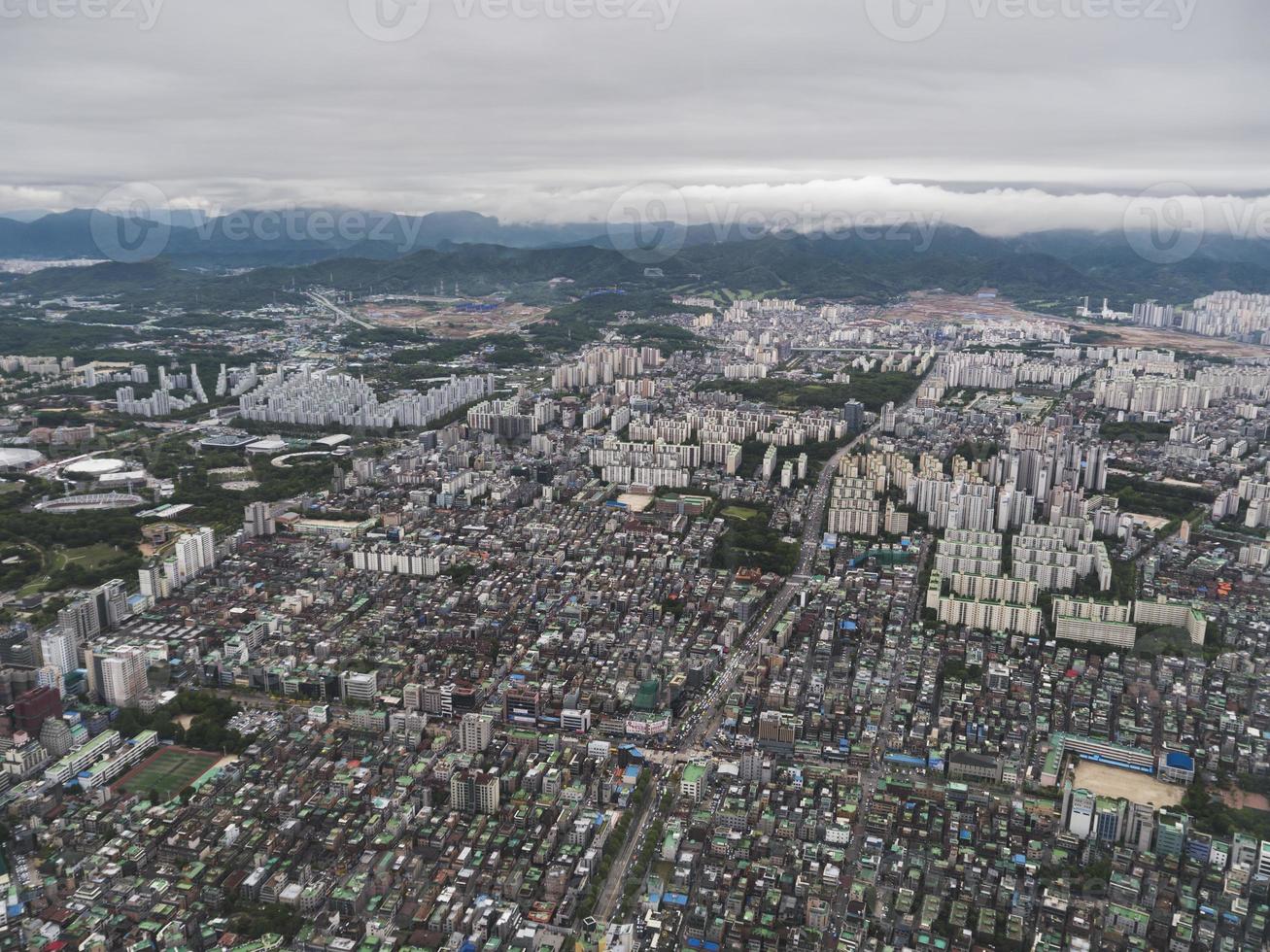het uitzicht op de stad seoul vanuit de lucht. Zuid-Korea foto