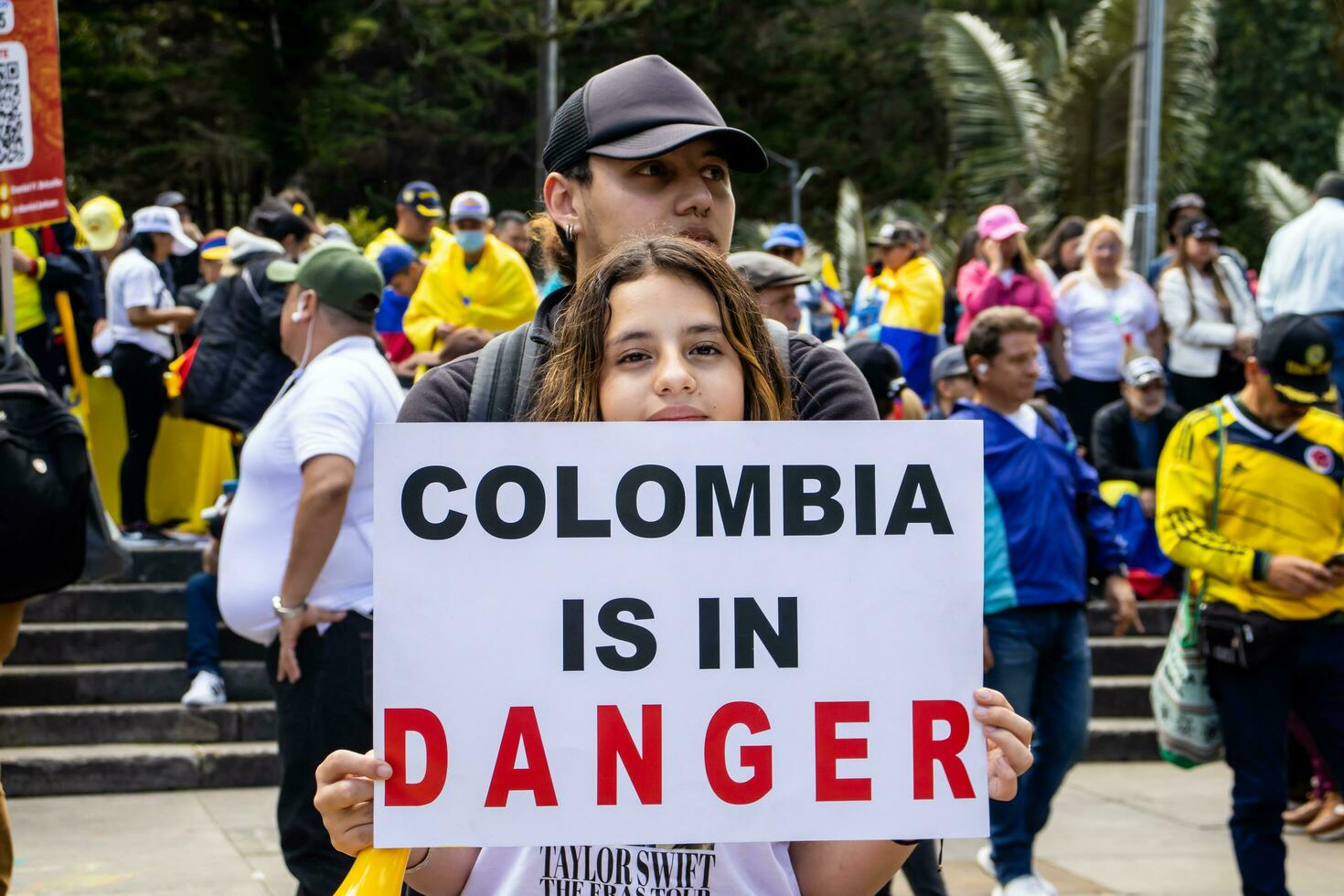 bogotá, Colombia, 16 augustus 2023. maart vragen voor gustav petroleum afzetting. vredig protest maart in Bogota Colombia tegen de regering van gustav petroleum gebeld la marcha de la burgemeester. foto