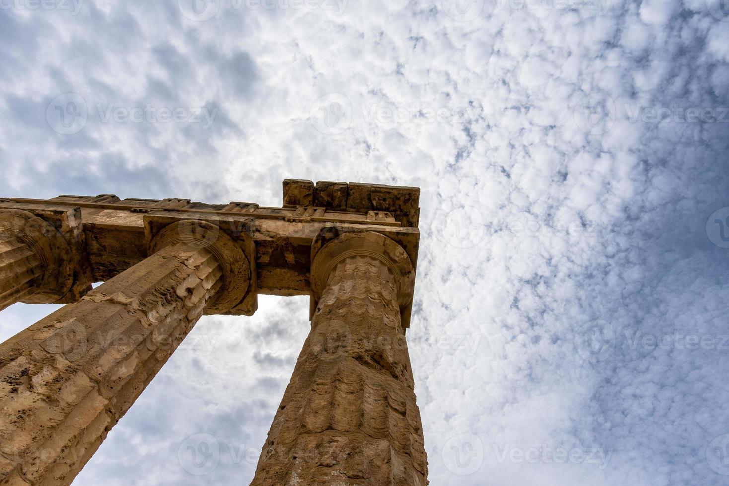 ruïnes in selinunte in sicilië, italië foto